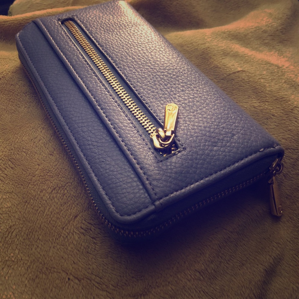 Charming Charlie Wallet